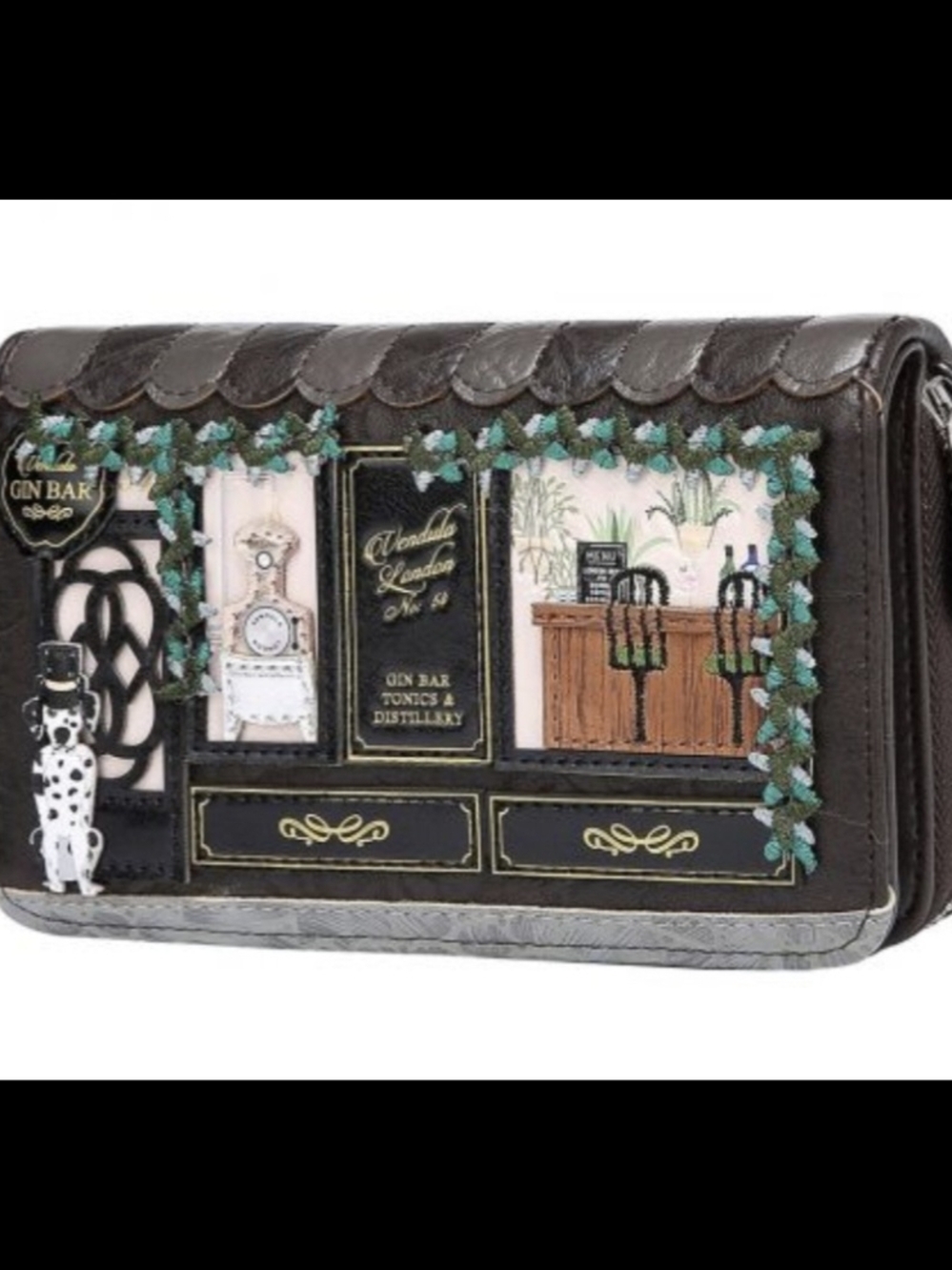 Vendula Gin Bar Medium Ziparound Wallet